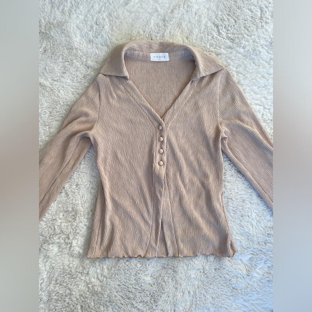VAARA Seoul Beige Button-Up Ribbed Top One Size
